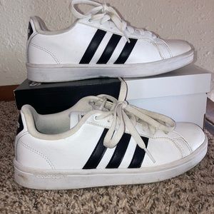 Adidas superstar black white